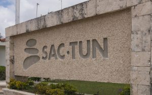 Vista aérea de las instalaciones en disputa dentro del complejo industrial ubicado en la Riviera Maya.