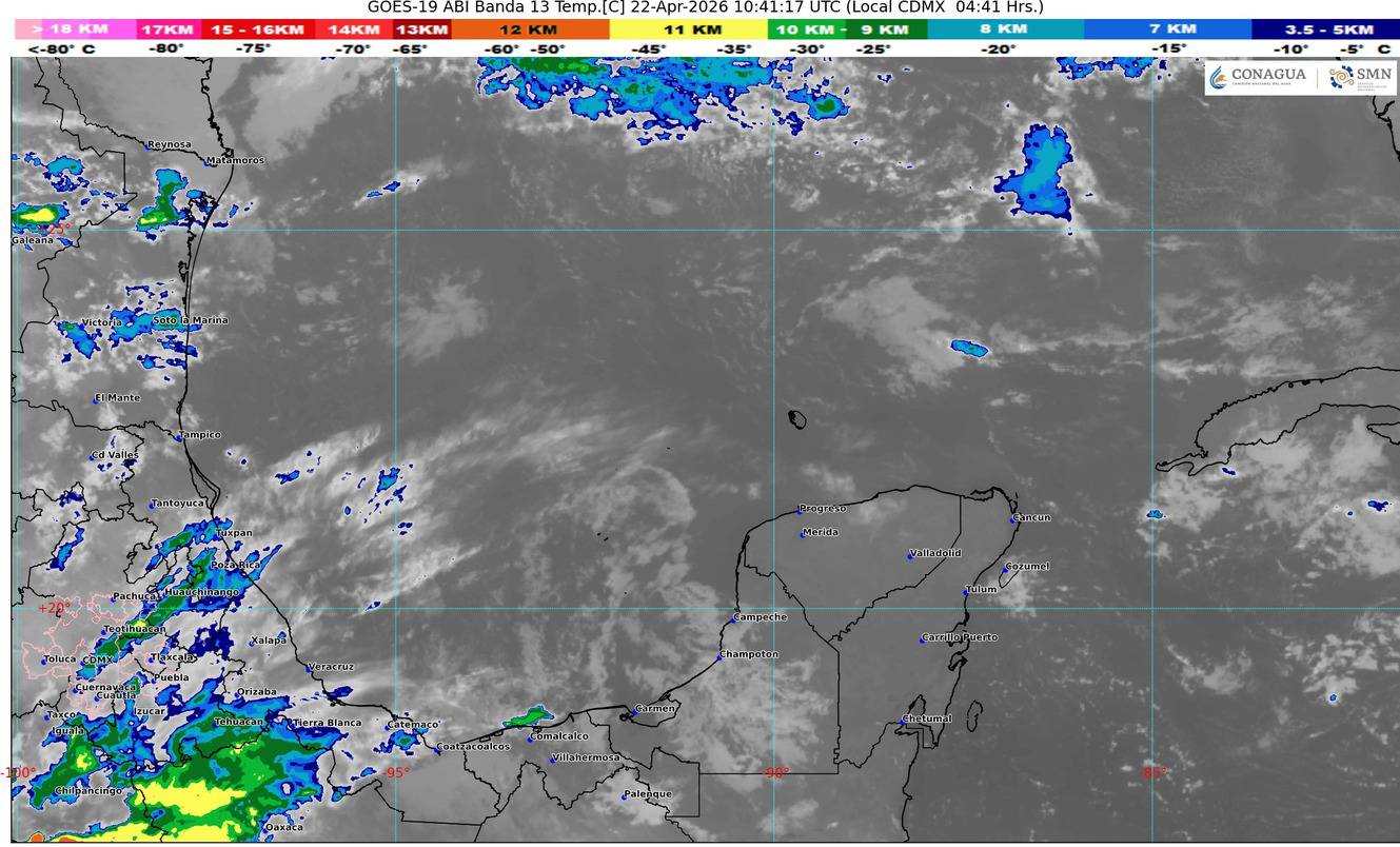 Las costas de Quintana Roo presentan oleaje de tres a seis pies debido a los vientos del este.