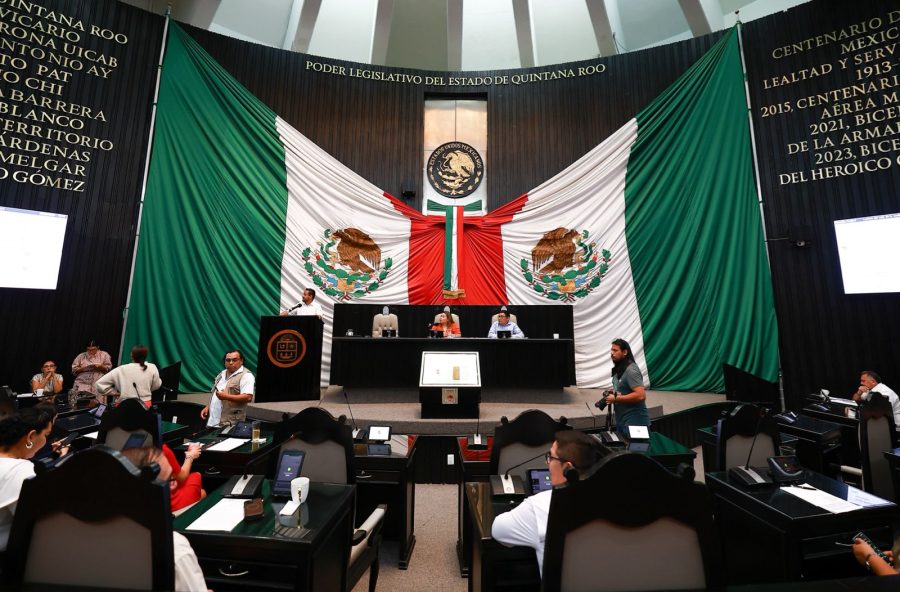 El Congreso del Estado aprobó extender a un año el plazo para tramitar la concesión de transporte público en Quintana Roo.