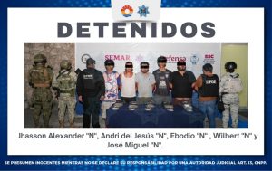 Cinco sujetos fueron puestos a disposición de las autoridades tras ser sorprendidos con dosis de droga en la Supermanzana 250 de Cancún.