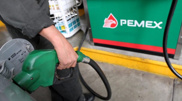 Los tableros de diversas gasolineras en Nuevo León muestran costos superiores a los 25.50 pesos por litro durante esta semana.