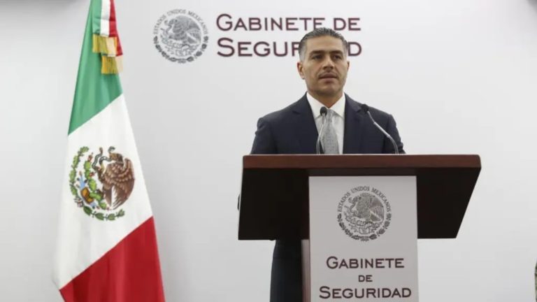 El secretario Omar García Harfuch confirmó en conferencia que la gobernadora Maru Campos no autorizó el despliegue de los elementos extranjeros.