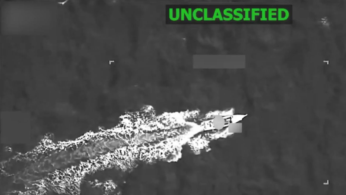 El Comando Sur confirmó la neutralización de una embarcación involucrada en actividades ilícitas durante la jornada dominical.