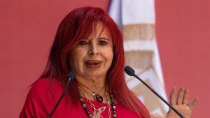 La gobernadora Layda Sansores denunció que el estado de Campeche carece de recursos financieros para cubrir el gasto de luz.