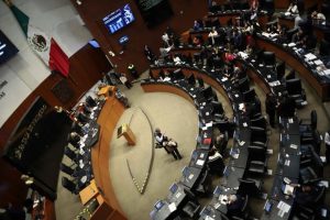 Autoridades regulan acuerdos de jornada laboral entre patrones y trabajadores en México