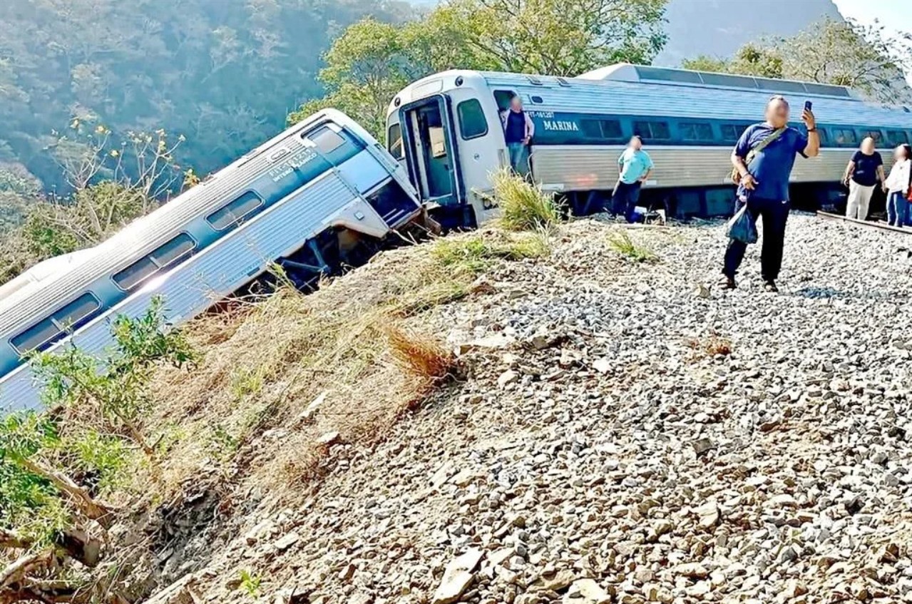 Ernestina Godoy, titular de la FGR, explicó que los acuerdos reparatorios permitieron extinguir la acción penal contra la empresa paraestatal ferroviaria.