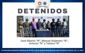 Los cuatro detenidos fueron puestos a disposición de la Fiscalía General del Estado tras ser sorprendidos con dosis de narcóticos y armas de fuego.