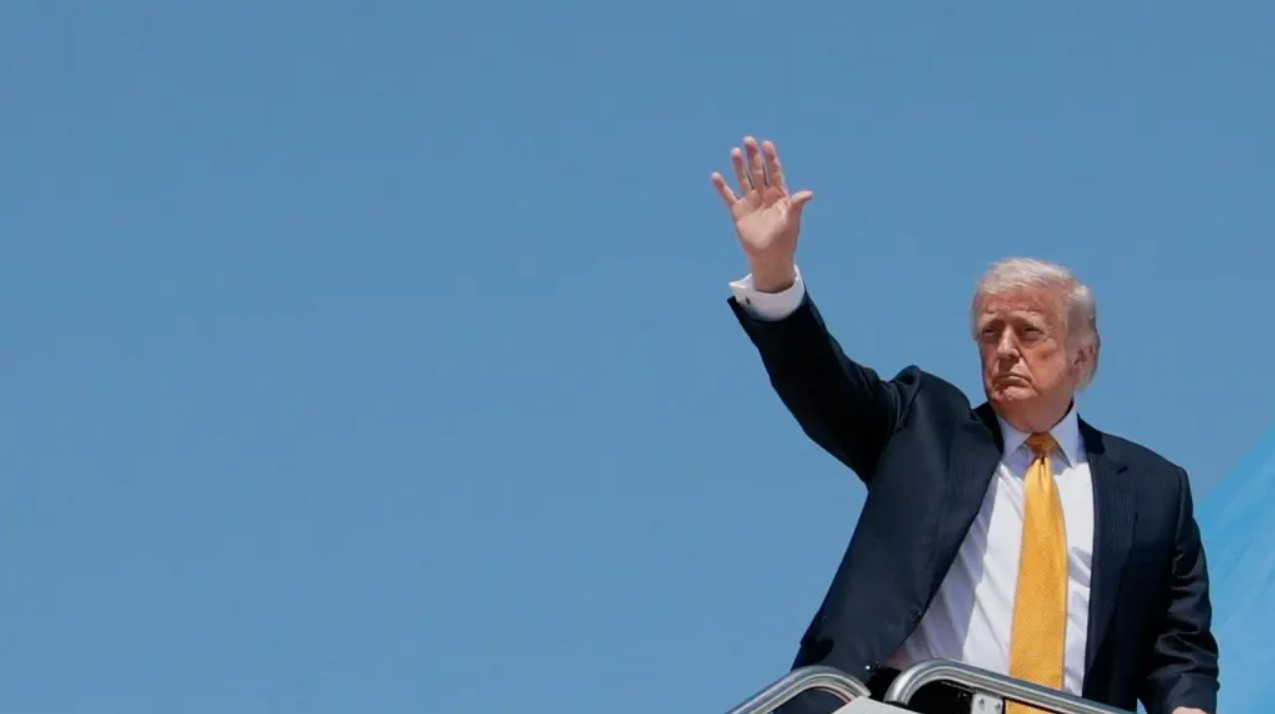 El presidente de Estados Unidos busca reducir el déficit comercial mediante nuevos contratos de exportación.