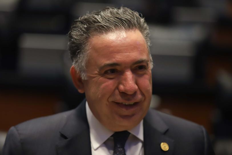 El senador por Sinaloa, Enrique Inzunza Cázarez, durante una de sus últimas intervenciones presenciales en el pleno del Senado.
