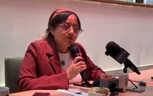 María Adela Morales ofreció una rueda de prensa para limpiar la imagen de sus amigas acusadas de trata.
