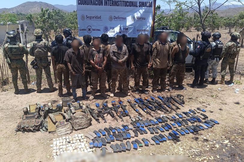 Las fuerzas federales implementaron un intenso operativo de la Semar en Mazatlán para capturar a los agresores en la autopista.