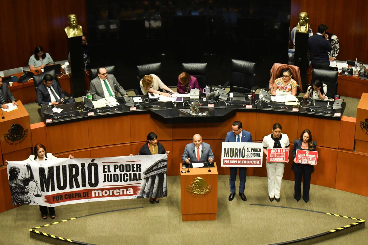 El pleno del Senado de la República sesionó durante la madrugada para validar la reforma para anular elecciones ante la injerencia extranjera.