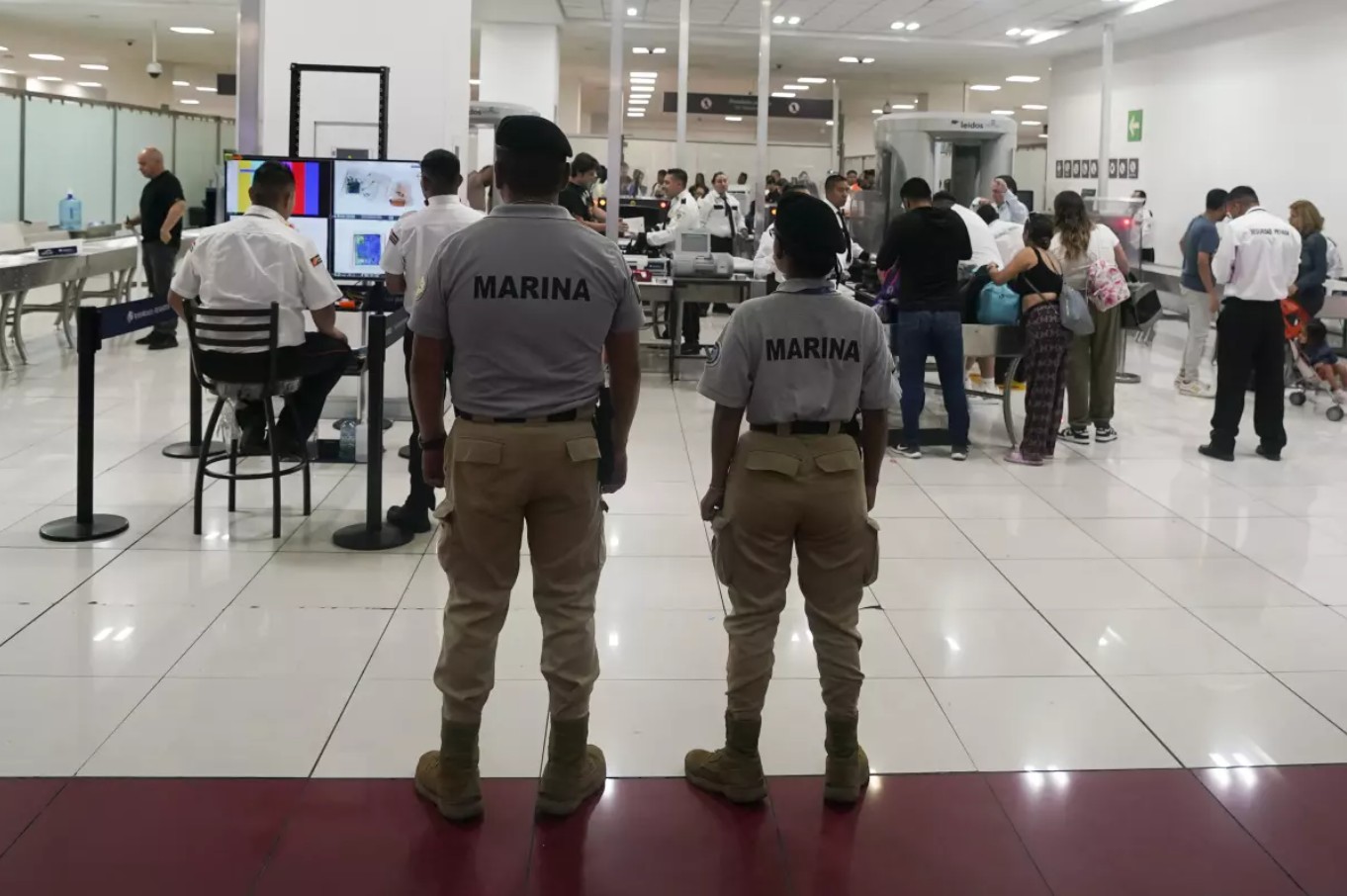 Las terminales del Aeropuerto Internacional de la Ciudad de México registrarán una alta afluencia de pasajeros extranjeros durante la justa deportiva.