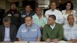 El secretario de Seguridad, Omar García Harfuch, encabezó la reunión formal para escuchar las peticiones de los transportistas de carga.