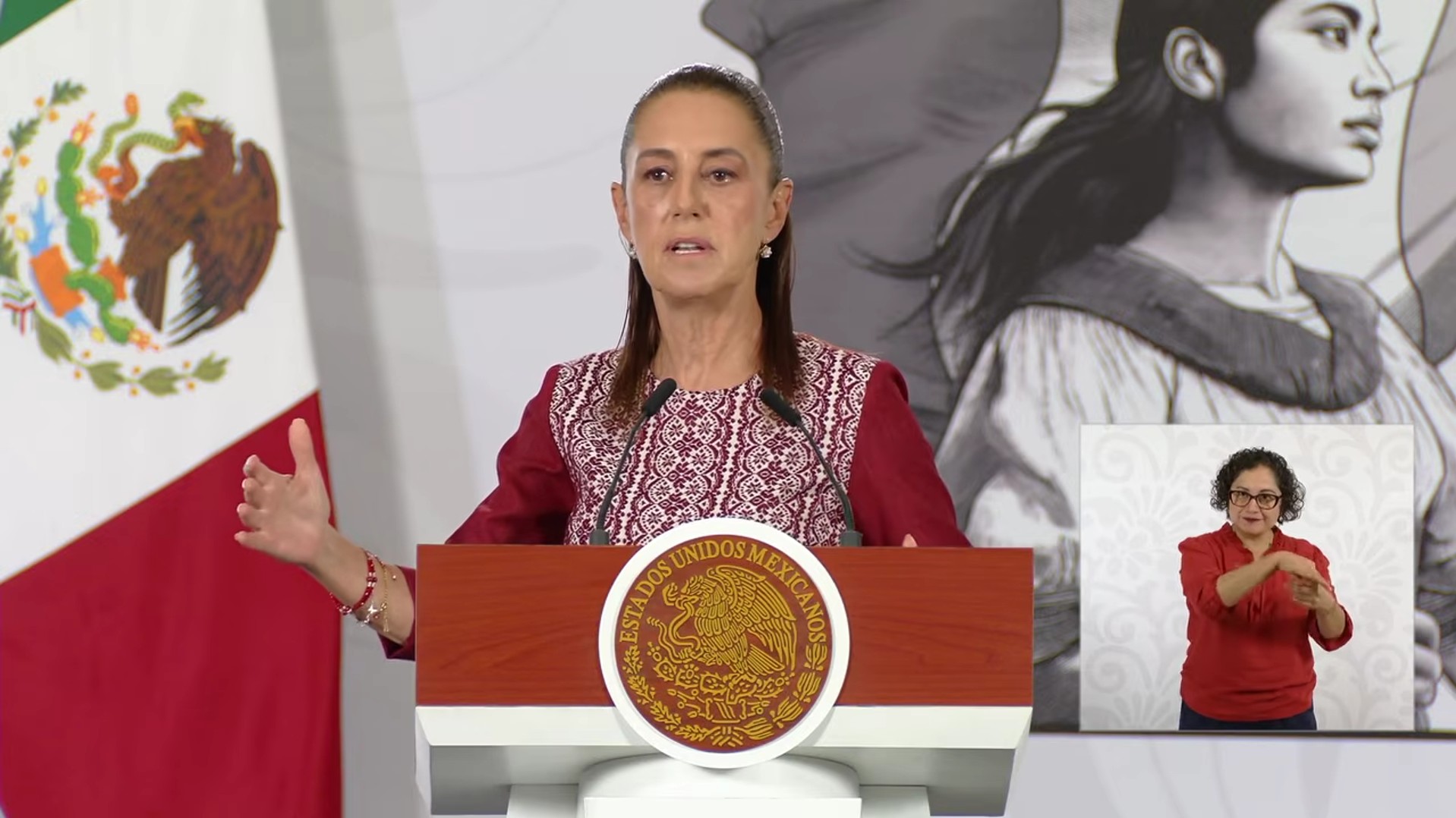 La presidenta Claudia Sheinbaum desmiente los rumores sobre financiamiento directo a la dirigencia de la coordinadora magisterial.