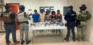 Las dosis de estupefacientes aseguradas quedaron bajo el resguardo oficial del agente del Ministerio Público para los análisis periciales correspondientes.