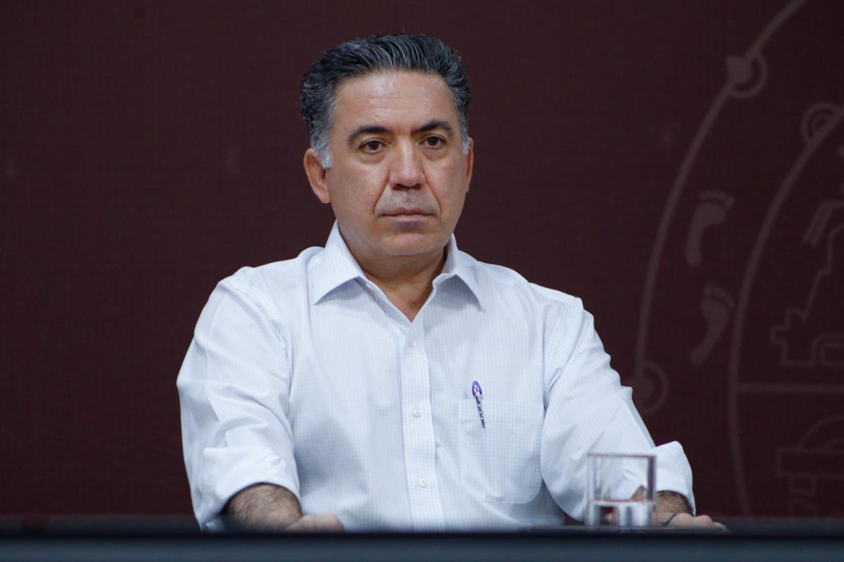El senador Enrique Inzunza Cázarez modificó el rumbo de la política en Sinaloa al bajarse de la contienda por la gubernatura del 2027.