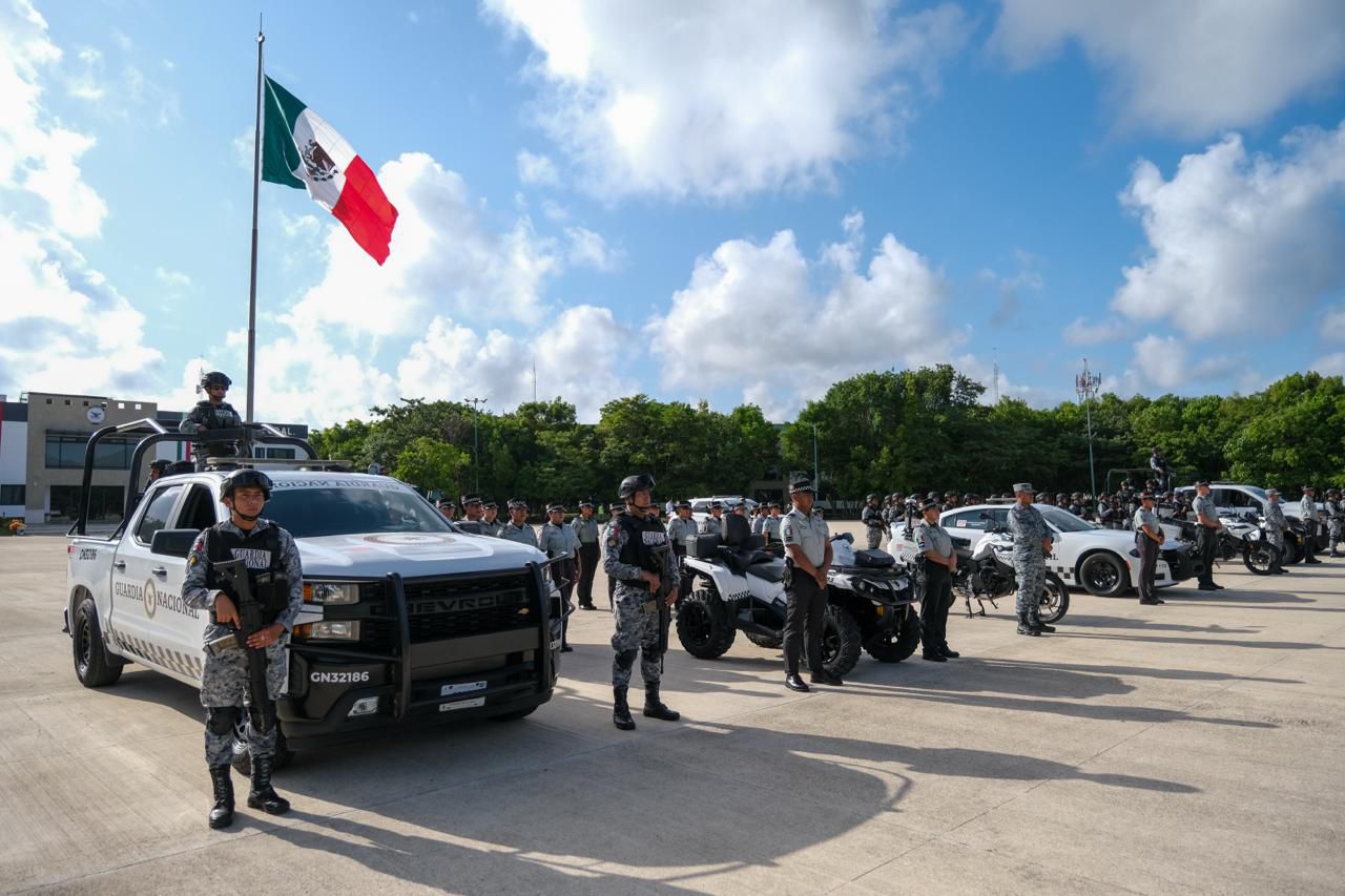 Las autoridades estatales y mandos militares conmemoraron las labores de la Guardia Nacional en Quintana Roo en una ceremonia oficial.