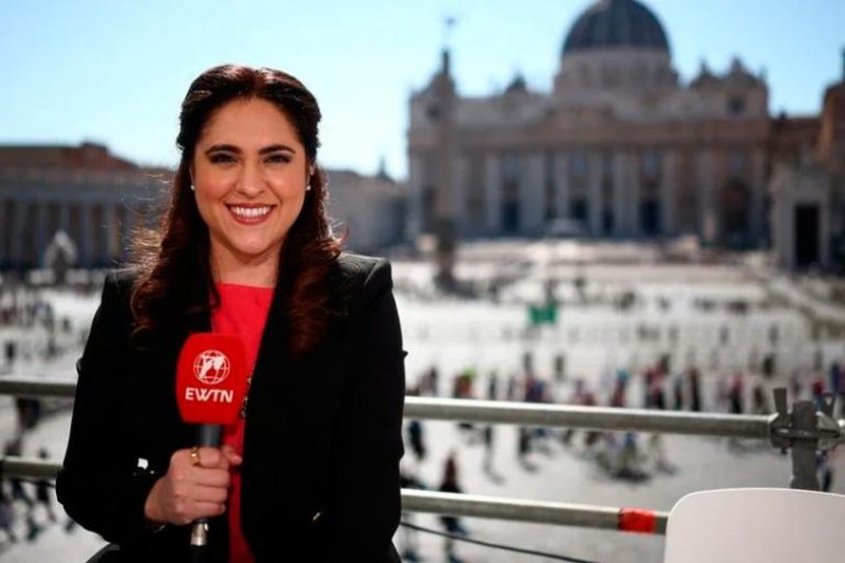 La mexicana María Montserrat Alvarado asumirá la dirección general del Dicasterio para la Comunicación a partir de noviembre.