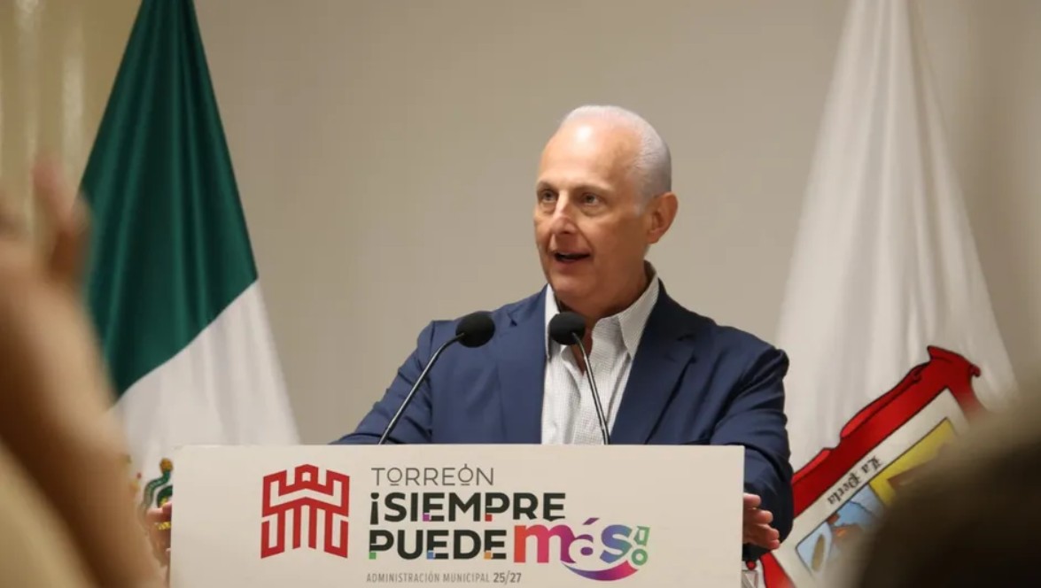 El alcalde Román Alberto Cepeda González encabezaba la administración pública municipal para el periodo constitucional 2025-2027.