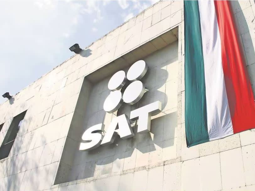 El SAT informó que las devoluciones pendientes dependen de la validación de la cuenta CLABE registrada por cada contribuyente.