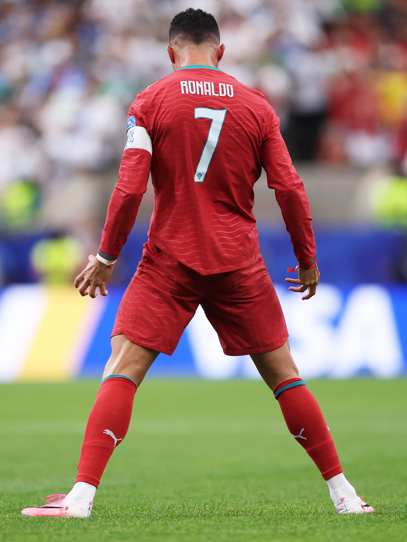 El delantero estrella celebra su primer gol de la jornada, consolidando la presencia de Cristiano Ronaldo en el Mundial 2026.