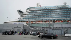 Más de 100 personas se contagian de norovirus en crucero de California