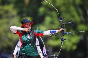 Alejandra Valencia y Matías Grande lograron el bicampeonato centroamericano en la prueba de equipos mixtos de Tiro con Arco.