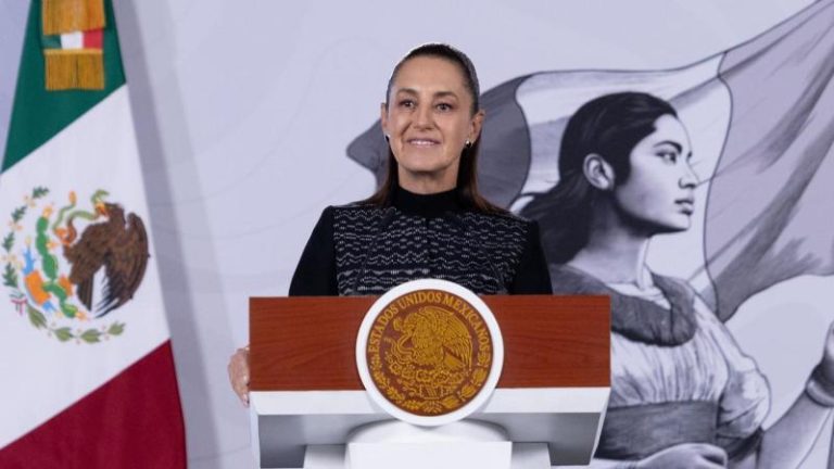 La presidenta Claudia Sheinbaum dialogó con representantes del sector manufacturero y de exportación en la capital del país.