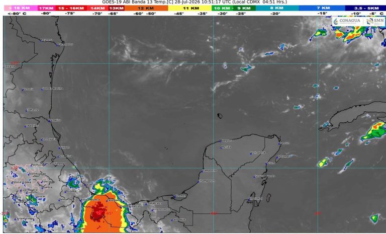 El acercamiento de la onda tropical número 22 generará chubascos y nublados variables en las costas de la entidad.