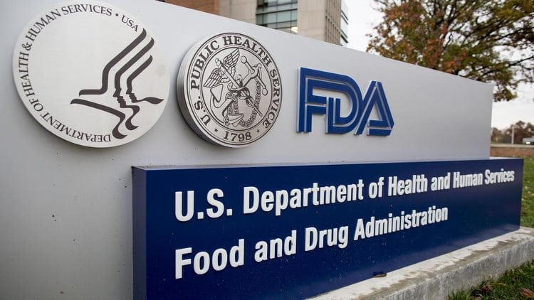 La FDA aclaró que el reporte inicial sobre lechuga contaminada correspondió a un falso positivo de laboratorio.