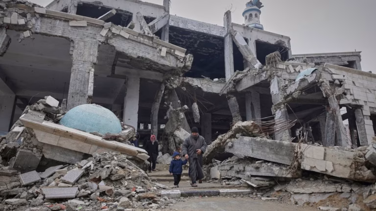 El Comité Nacional para la Administración de Gaza asumirá la gestión de los servicios básicos tras el anuncio del cese de funciones de Hamás.