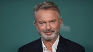 Tras una brillante carrera de cinco décadas en el cine, fallece Sam Neill a los 78 años de edad.
