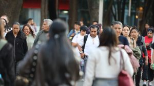 El aumento acumulado del salario mínimo en México logró reducir la brecha salarial dentro de las empresas formales.