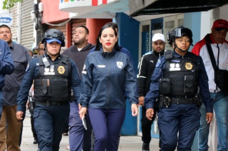 El Tribunal de Justicia Administrativa de la Ciudad de México determinó inhabilitar un año a Sandra Cuevas por faltas graves en el servicio público.