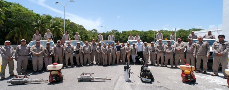 La gobernadora Mara Lezama reconoció el trabajo en campo de las brigadas de Vectores de los Servicios Estatales de Salud.