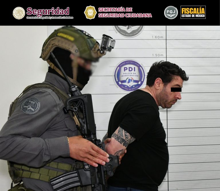 Las autoridades trasladaron a los imputados desde el Complejo Central de la Fiscalía al Centro de Reinserción Social de Barrientos.