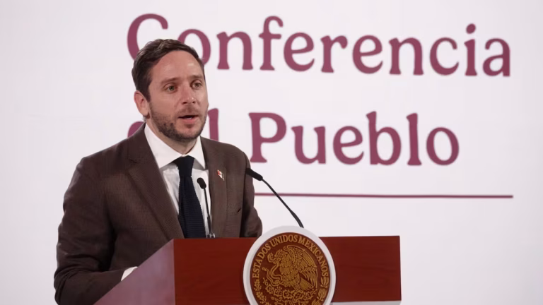 Almacenes y centros de distribución del sector salud listos para recibir los insumos médicos adquiridos para el bienio.