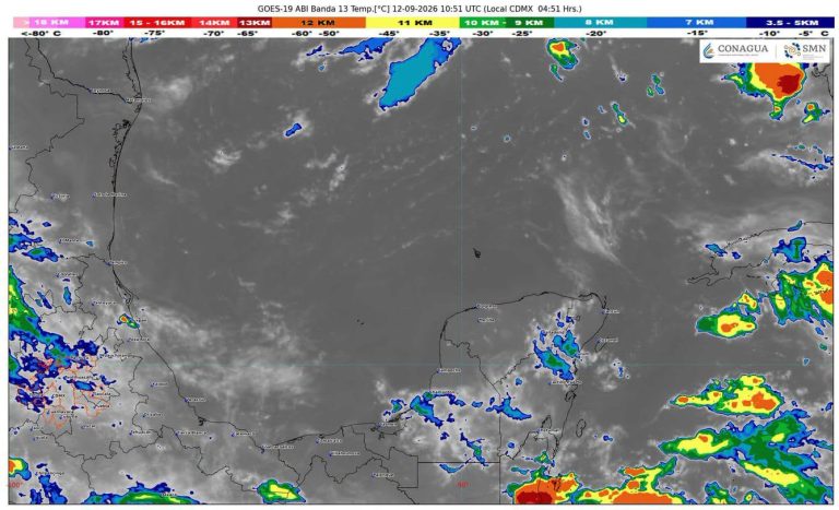 La onda tropical 39 Quintana Roo provocará lluvias puntuales fuertes y descargas eléctricas en gran parte del estado.