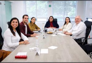 Dirigencia nacional de Morena encabeza reuniones clave para definir coordinaciones estatales en el país.