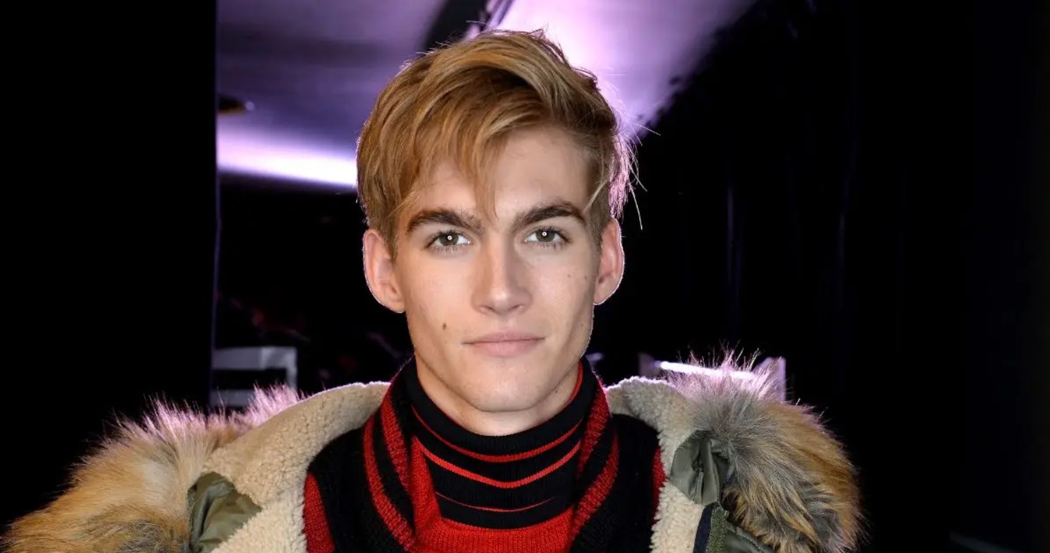 Presley Gerber construyó una sólida carrera en el modelaje internacional participando en pasarelas de prestigio.