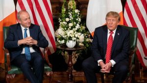 Donald Trump defiende la relación comercial con México y endurece su postura frente a Canadá