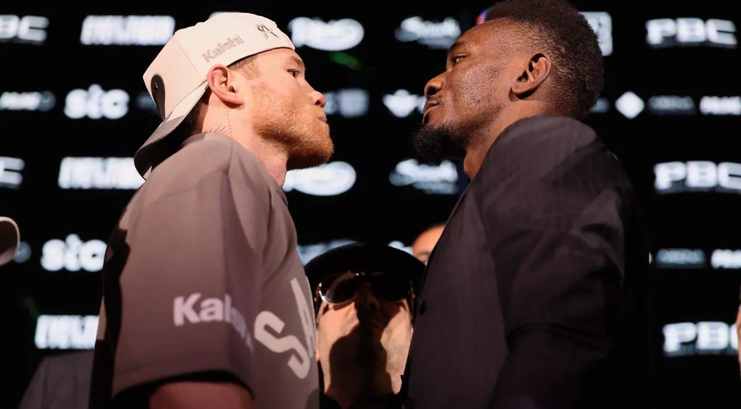 Saúl “Canelo” Álvarez enfrentará a Christian Mbilli por el campeonato mundial supermediano del CMB en Riad.