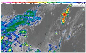 Pronóstico del tiempo en Quintana Roo prevé chubascos, calor extremo y fuerte oleaje este fin de semana