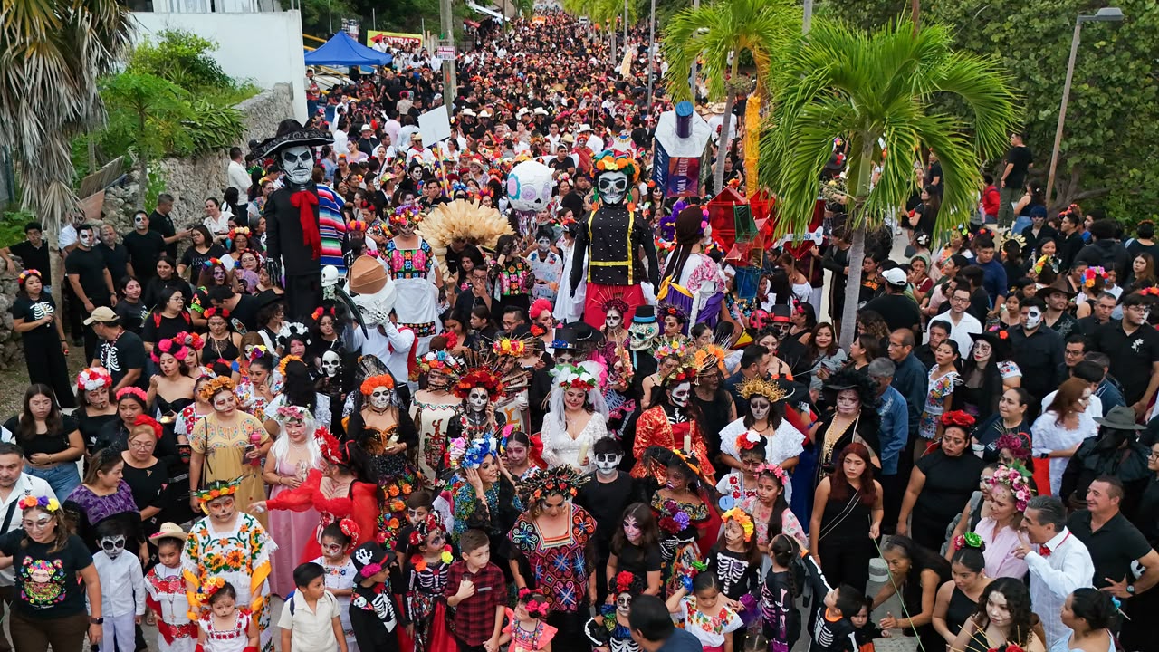 Más de 7 mil personas participaron en la inauguración de la primera edición del Janal Pixán en Calderitas.