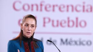 Claudia Sheinbaum exige erradicar la corrupción en el INE y propone usar Talleres Gráficos
