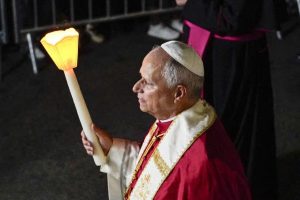 El Vaticano reporta éxito tras la cirugía de nódulo pulmonar y el estado de salud del Papa León XIV