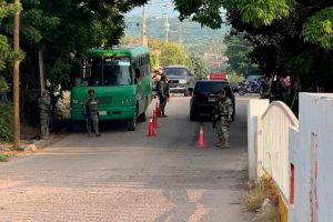 Dejó un lesionado el ataque a balazos contra un autobús en Escuinapa