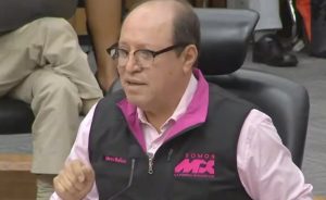 Marco Baños, representante de Somos ante el INE, criticó las sanciones económicas impuestas a Morena por afiliaciones indebidas.